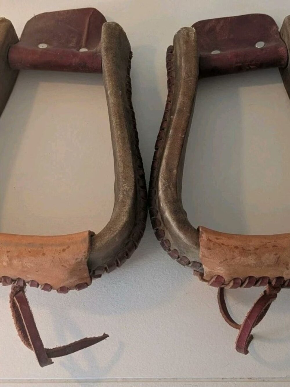 Rawhide Bell Bottom Stirrup 3.5 Tread Used Possibly Vintage - Picture 2 of 6